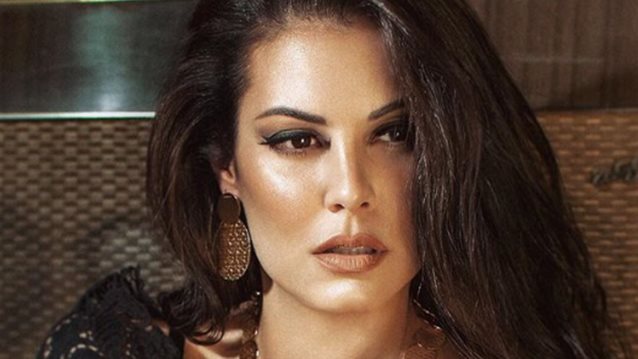 Μαρία Κορινθίου: Ποιον ρόλο της Αλίκης Βουγιουκλάκη θα υποδυθεί στο θέατρο;