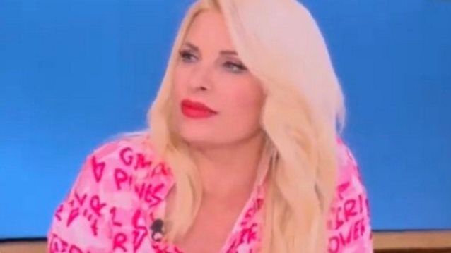 Ελένη Μενεγάκη για Φαίη Σκορδά: &quot;Δεν μπορεί με την πρώτη χρονιά να πάρεις τον κόσμο σου&quot;