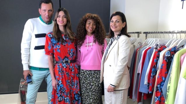 Όσα έγιναν στο πρώτο Tommy Hilfiger Livestream Shopping Event στην Ελλάδα με οικοδέσποινα την Ηλιάνα Παπαγεωργίου