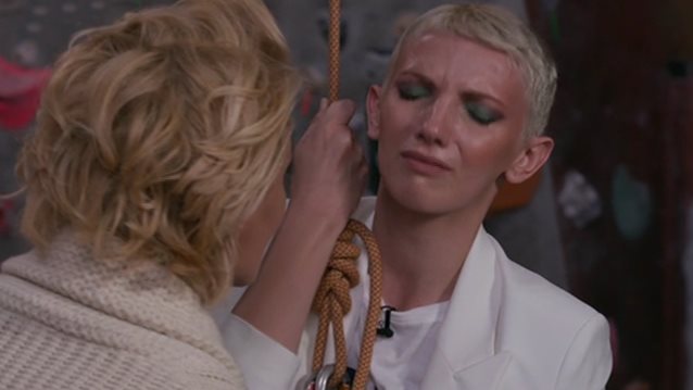 Next Top Model : Η φωτογράφηση στα 20 μέτρα ύψος &amp; ο πανικός των κοριτσιών