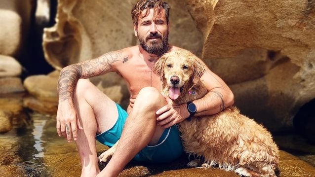 Δύσκολες ώρες για τον Γιώργο Μαυρίδη – Έφυγε από τη ζωή η Μόλυ