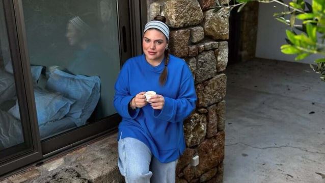 Η Δανάη Μπάρκα μιλά για τα ψυχοσωματικά που εκδηλώνει όταν δεν μοιράζεται τα συναισθήματά της