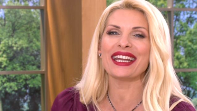 Ελένη Μενεγάκη: Οι ευχές on air στον γιο της για την ονομαστική του εορτή! Δείτε πώς τον αποκάλεσε