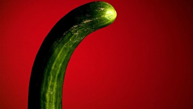 Γιατί πρέπει να προσέχεις αν το πέος σου γέρνει
: Τι μπορεί να σου συμβεί αν έχεις πάρει τον στραβό το δρόμο.
