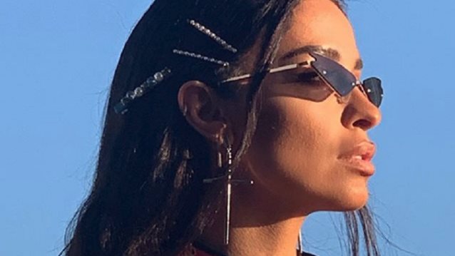 Ελένη Φουρέιρα : Τα ’90s-style outfits της είναι όλα όσα θέλουμε να φορέσουμε το 2020
