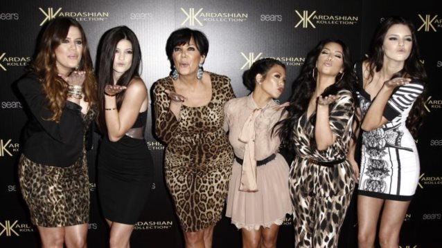 Kardashians: Tι ύψος έχουν οι διάσημες αδερφές;