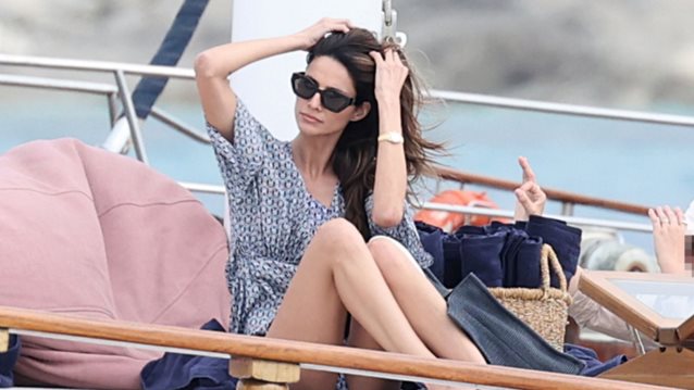 Showbiz Report | Η καθημερινότητα των celebrity σε Αθήνα &amp; Μύκονο