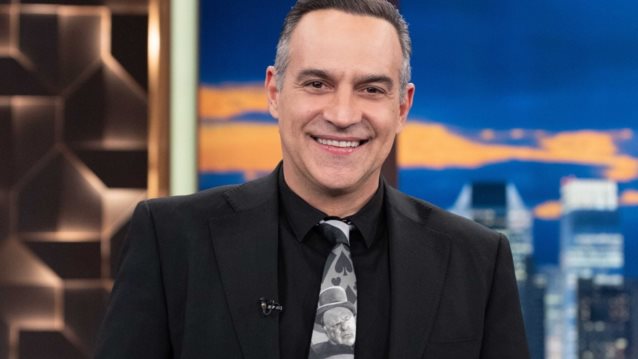 Κρατερός Κατσούλης: &quot;Με κατάλαβαν τα παιδιά που ζορίστηκα, αυτά είναι τα εγγόνια σου μάνα&quot;