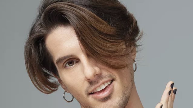 #HairHasNoGender | Ο Δήμος δηλώνει περήφανος για τα πλούσια και όλο ζωντάνια μαλλιά του