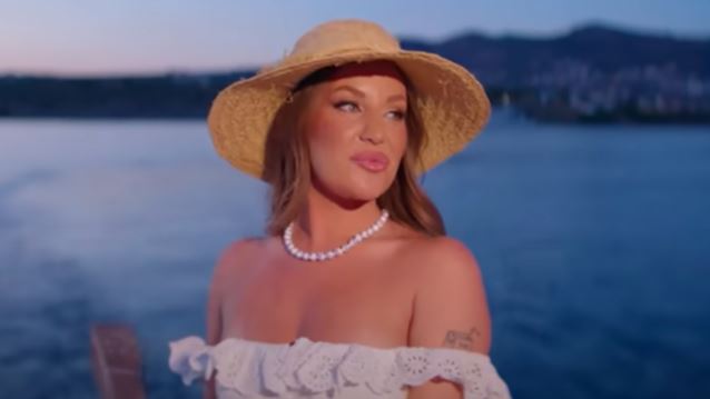 Η Ανδρομάχη έκανε πρεμιέρα με τον Θοδωρή Φέρρη αναπαριστώντας σκηνή από το &quot;Παρά Πέντε&quot;