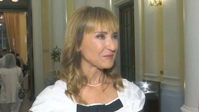 Μάρα Ζαχαρέα: "Μια γυναίκα σε ένα ανδροκρατούμενο περιβάλλον πρέπει να καταβάλει περισσότερη προσπάθεια. Εγώ το ένιωσα"