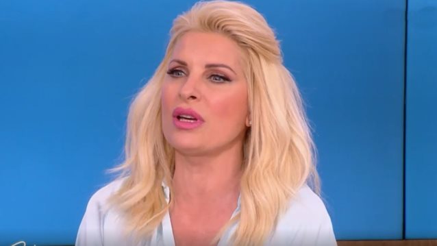 &quot;Μουδιασμένη&quot; η Ελένη Μενεγάκη: &quot;Μαυρίζουμε σαν άνθρωποι&quot;