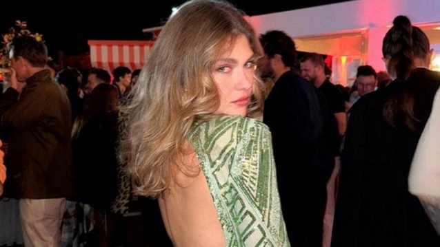 Η Κλέλια Ανδριολάτου στο κομμωτήριο | Η αλλαγή στα μαλλιά της λίγο πριν την επιστροφή του &quot;Maestro&quot;