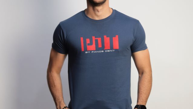 Panos Dent: Ποιος ειναι ο YouTuber που εχει ξετρελανει μικρους και μεγαλους?
