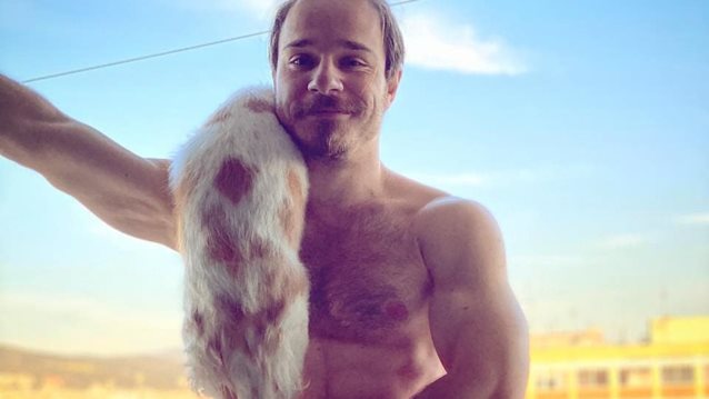 Άγγελος Γιακουμίδης: Δείτε τον παρουσιαστή του &quot;Football Stories&quot; αγνώριστο πριν 12 χρόνια!