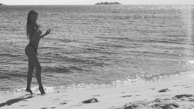 Ελένη Φουρέιρα: Οι νέες sexy λήψεις με μαγιό στο instagram!