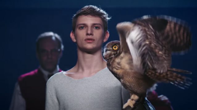 GNTM: Ο πρωταγωνιστής του τρέιλερ του Big Brother «κόπηκε» και εκνευρίστηκε