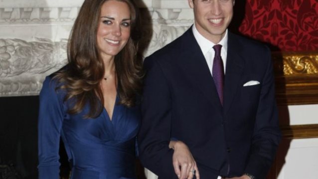 Kate Middleton: Το iconic φόρεμα αρραβώνων της είναι ξανά προς πώληση και κοστίζει περίπου €100 (!)