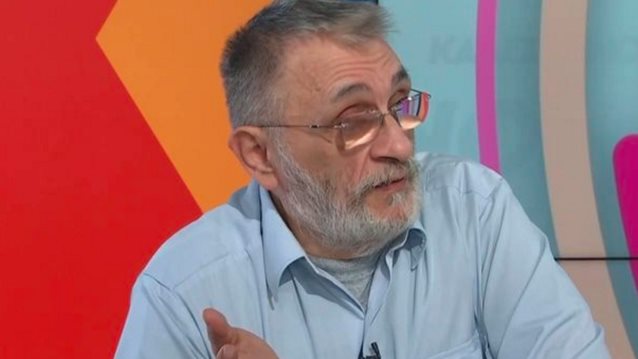 Ιάσονας Τριανταφυλλίδης: &quot;Έχουμε γλιτώσει να βλέπουμε 12 τρελές να ψάχνουν γκόμενο εξαιτίας των σειρών&quot;