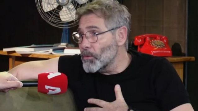 Θοδωρής Αθερίδης: &quot;Μόνο αγάπη έχω πάρει από τον Κιμούλη - Δεν καταλαβαίνω τι έκανε ο Χαϊκάλης&quot;