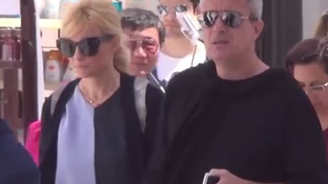 Νίκος Χατζηνικολάου- Κρίστη Τσολακάκη: Διακοπές στη Μύκονο: VIDEO