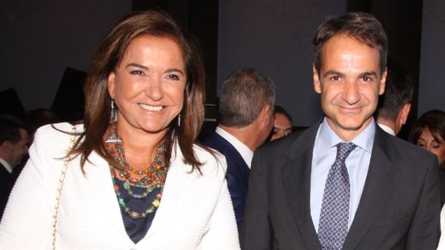 Συγκινούν Κυριάκος Μητσοτάκης &amp; Ντόρα Μπακογιάννη | Οι αναρτήσεις για τη μητέρα τους, Μαρίκα Μητσοτάκη