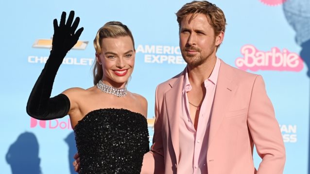 Η &quot;Barbie&quot; έκανε πρεμιέρα με τους Margot Robbie – Ryan Gosling να τραβούν τα βλέμματα