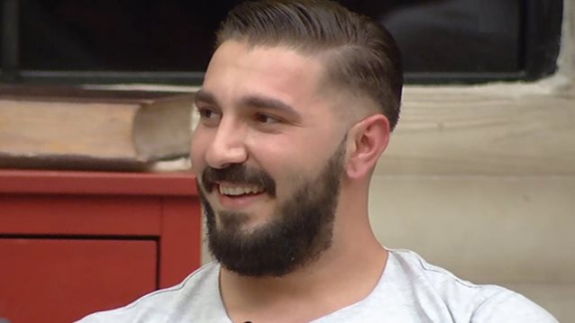 Power Of Love
: Ο Παύλος επέστρεψε στο reality της αγάπης! Δείτε πώς τον υποδέχθηκαν οι συμπαίκτες του