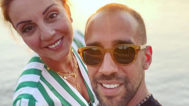 Ματίνα Νικολάου &amp; Βασίλης Πορφυράκης στην Ρώμη για το Πάσχα - Η σπάνια φωτογραφία με τον γιο της