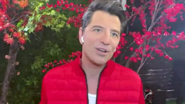 Ο Σάκης Ρουβάς αποκαλύπτει για τη συμμετοχή του Απόστουλου Ρουβά στο Survivor: &quot;Τα έχασα όταν τον είδα&quot;