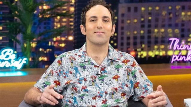 Χάρης Χιώτης: "Με έπιασαν χειροπόδαρα και με πέταξαν έξω από το θέατρο γιατί νόμιζαν ότι ήμουν επαίτης"