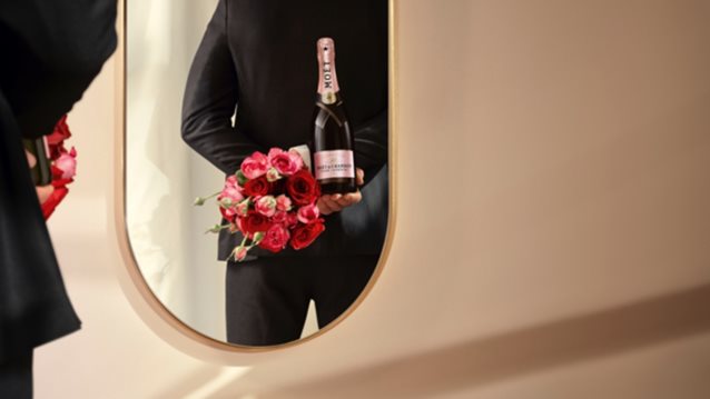 Ο Άγιος Βαλεντίνος ταιριάζει τέλεια με τη Moët &amp; Chandon