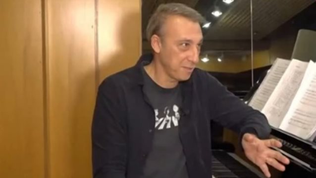 Μίνως Μάτσας: Είπαν στην Όλγα, "Μη στεναχωριέσαι είναι ούφο ο Μίνως, τον αγαπάμε έτσι όπως είναι"