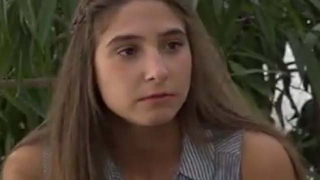 Φωτεινή Αθερίδου: Μιλά για όλα! Οι ερωτήσεις για τον πατέρα της, η ψυχοθεραπεία &amp; η πρώτη φορά που έκανε σεξ