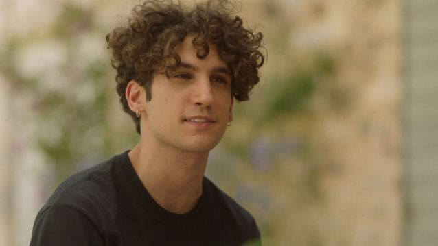 Ορέστης Χαλκιάς | Ποια είναι η γοητευτική σύντροφος του πρωταγωνιστή της σειράς "Μaestro";