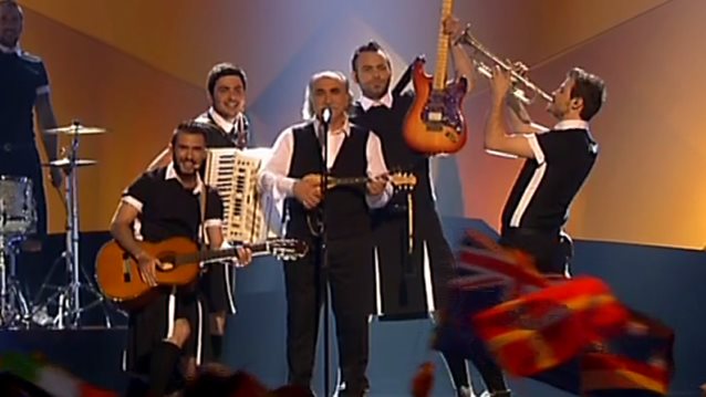 Koza Mostra: Το συγκινητικο «αντιο» στον Αγαθωνα