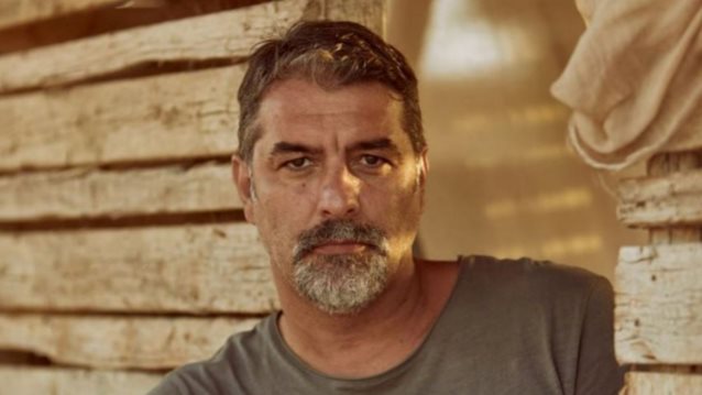 Ο Βασίλης Μπισμπίκης ένα βήμα πριν την πρεμιέρα στο ΑΝΤ1+