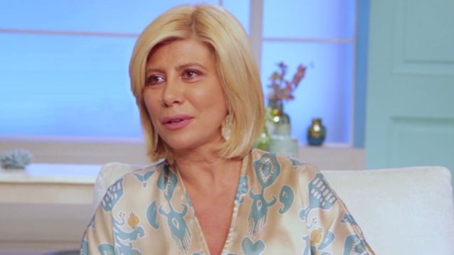 Ζήνα Κουτσελίνη: Μιλά για όλα! Οι ατάλαντοι παρουσιαστές, το κεφάλαιο Μενεγάκη και οι διπρόσωποι συνεργάτες της