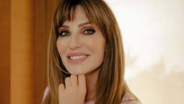 Βίκυ Χατζηβασιλείου: &quot;Για να κάνω τηλεόραση δεν μπορώ να γυρίσω πίσω και να αδικήσω όλη τη διαδρομή μου&quot;