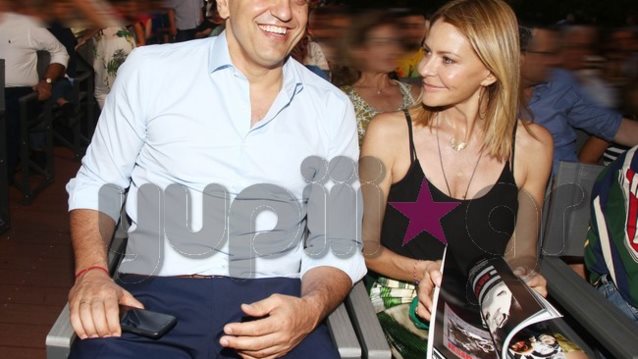 Τζένη Μπαλατσινού: Φωτογράφησε τον Βασίλη Κικίλια στην βόλτα τους