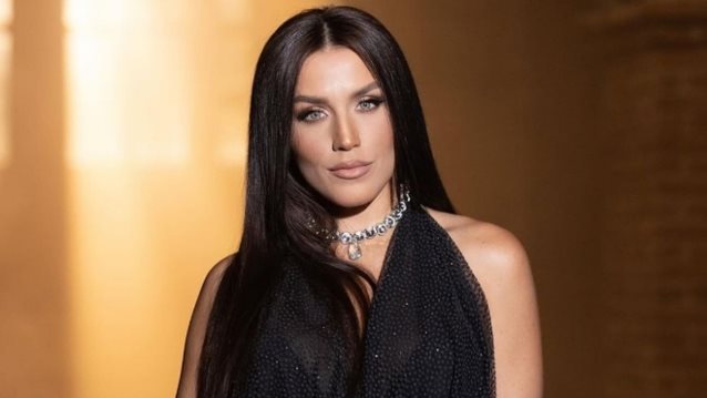 Η Ιουλία Καλλιμάνη αποκαλύπτει: &quot;Ήταν λάθος από την πλευρά του πατέρα μου...&quot;