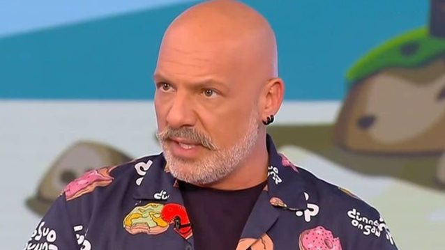 Ο Νίκος Μουτσινάς προανήγγειλε τις αποχωρήσεις από την εκπομπή της Σίσσυς Χρηστίδου;