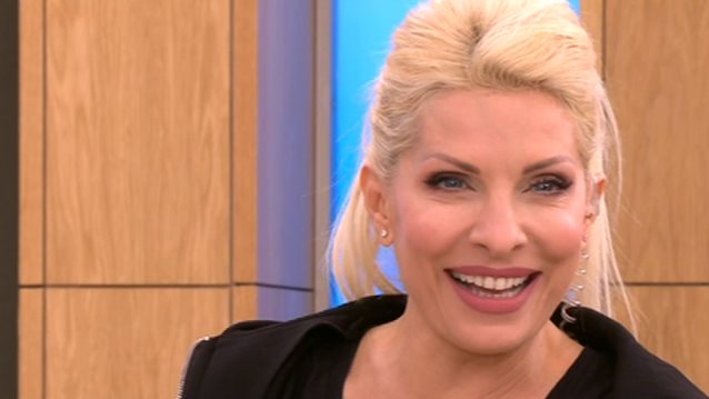 Ελένη Μενεγάκη: Η πρώτη εμφάνιση εν μέσω των φημών για τα 2 εκατ. ευρώ είναι σίγουρα αυτό που δεν περίμενες!