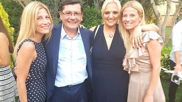 Θοδωρής Δρακάκης: Πάντρεψε την κόρη του: Φωτογραφίες