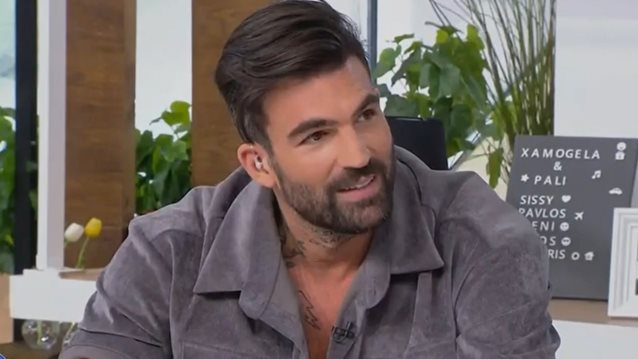 Ο Δημήτρης Αλεξάνδρου περιέγραψε τα ευτράπελα της πρότασης γάμου στην Ιωάννα Τούνη &amp; προκάλεσε γέλια μέχρι δακρύων