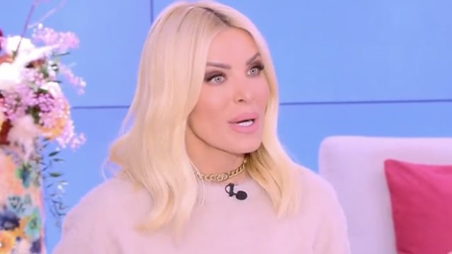 Η Κατερίνα Καινούργιου απάντησε για τον Χάρη Λεμπιδάκη: "Θα σας πω τι έγινε"