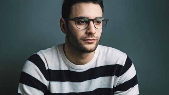 Ίαν Στρατής: Μιλάει ανοιχτά για τον νέο έρωτα στη ζωή του &amp; όσα ονειρεύεται για το μέλλον