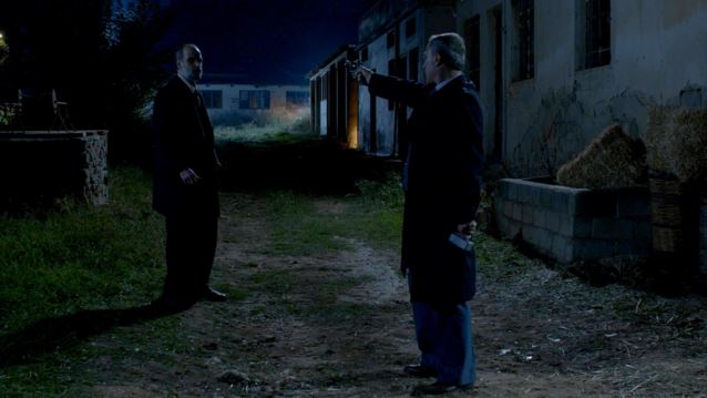 Άγιος Έρωτας | O Παύλος συλλαμβάνεται ξανά μπροστά σε όλη τη Στέρνα!