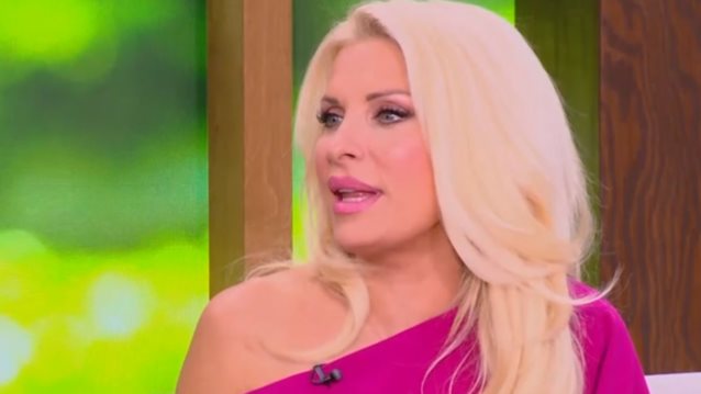 Ελένη Μενεγάκη: &quot;Έχω παίξει και δυο χρόνια σε σειρά αλλά ποτέ δεν δήλωσα ηθοποιός&quot;