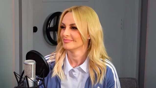 Πέγκυ Ζήνα: "Πήγα λίγο να με χάσω καλλιτεχνικά - Ένιωθα ότι με έχουν λίγο πληγώσει κάποια πράγματα"